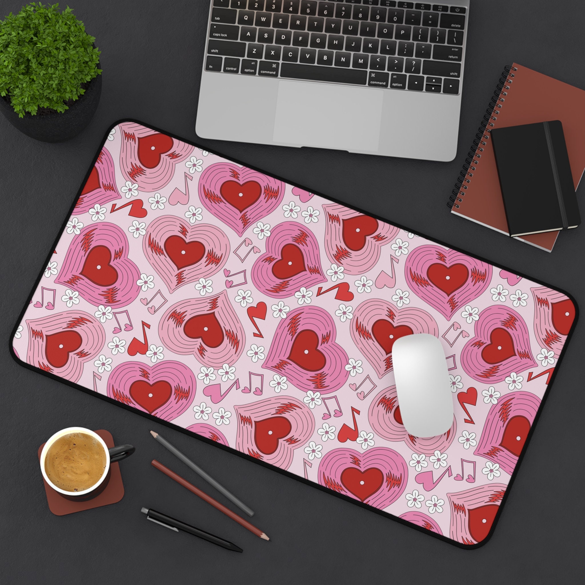 Retro Gaming Laptop - Heart-shaped Vinyl Record Desktop Mat, Stylish