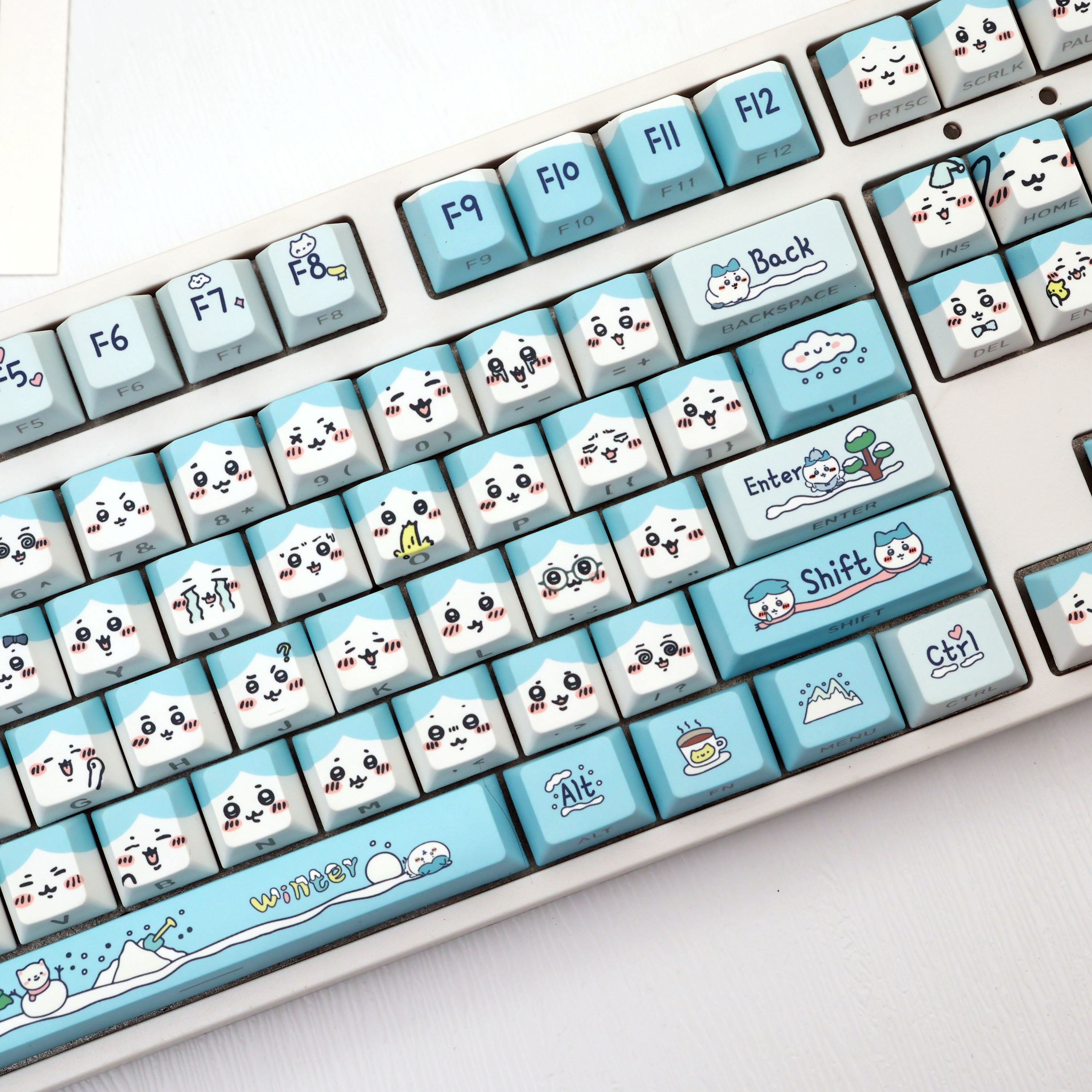 138 Keys Winter Hachi PBT Keyc - Retro Gaming Keycaps reseña y precio
