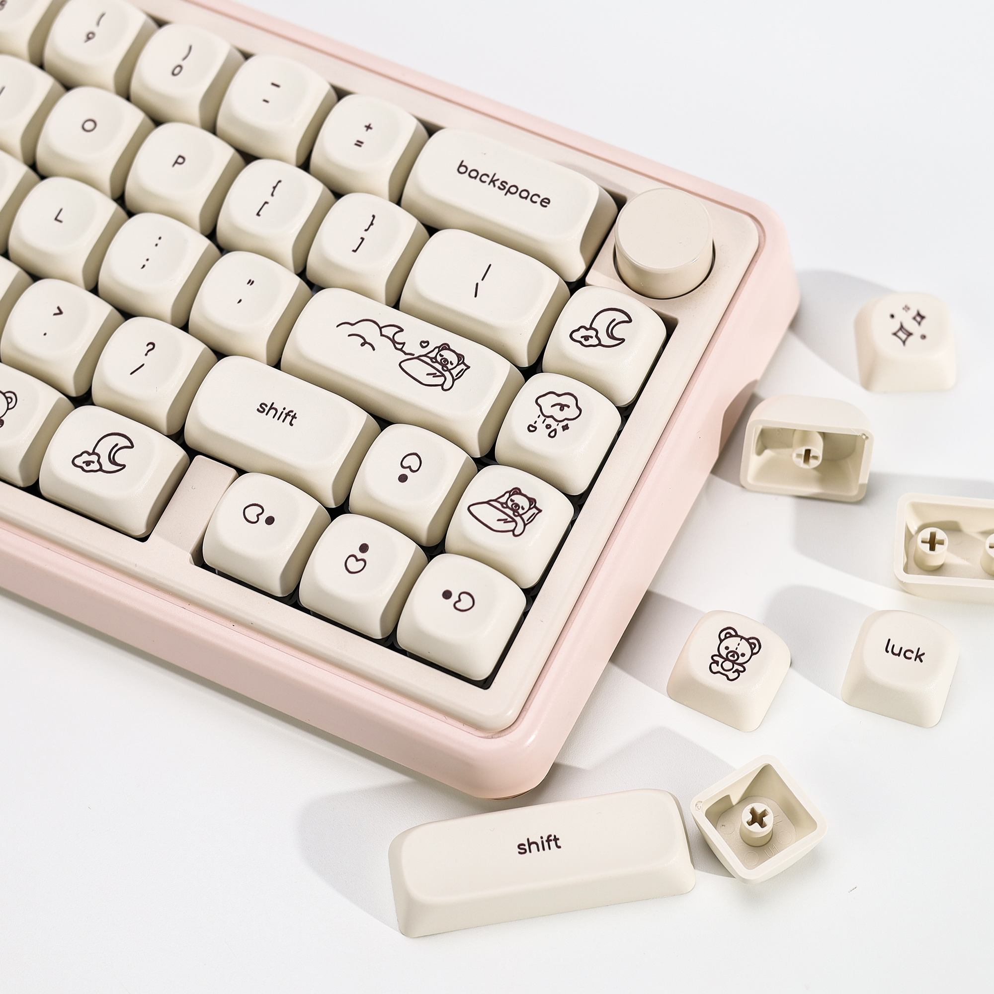 KBDiy Cute Bear Tales Keycaps  - Retro Gaming Keycaps reseña y precio