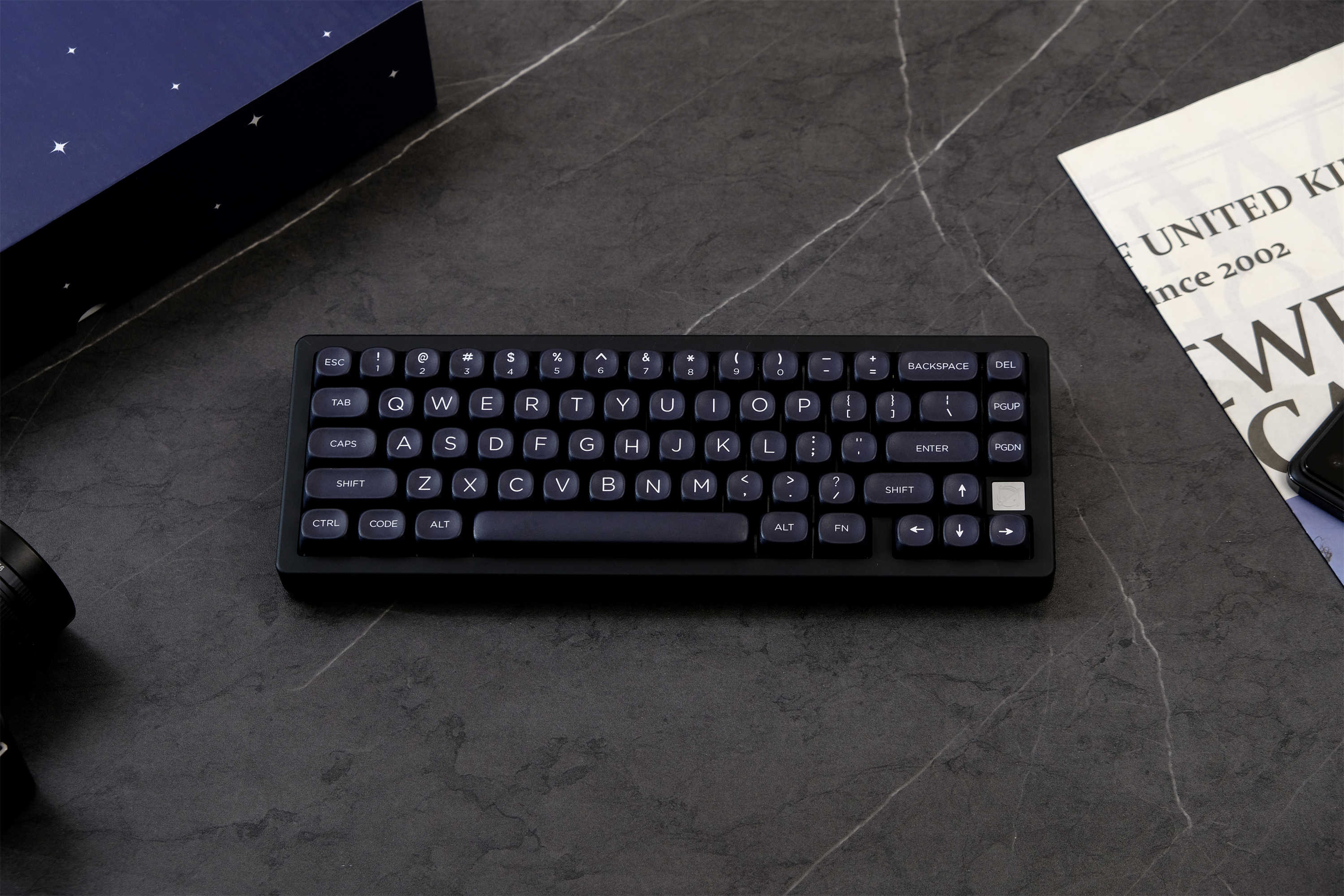 GMK Minimalist black Keycap 12 - Retro Gaming Keycaps reseña y precio
